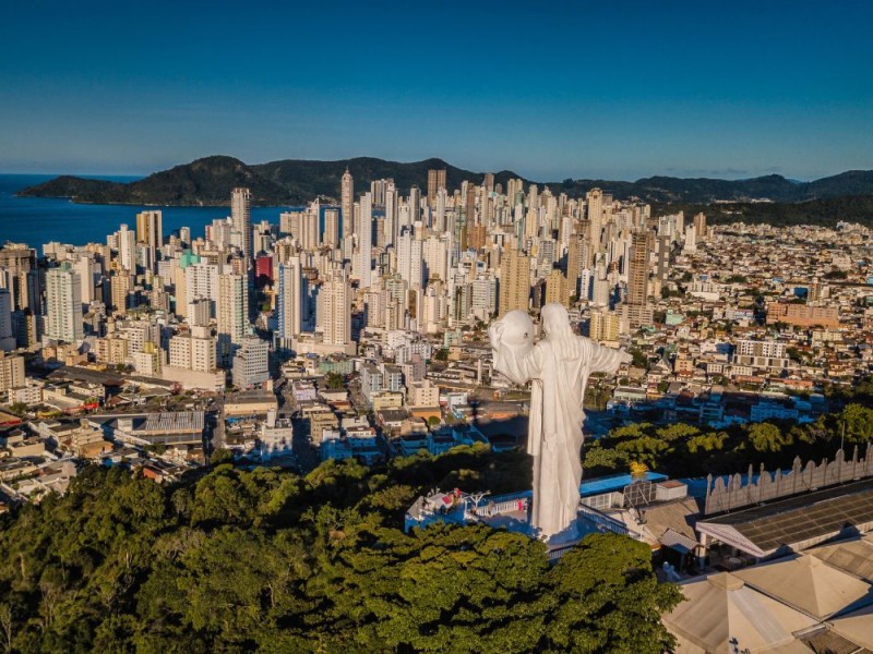 Ingresso Cristo Luz em Balneário Camboriú